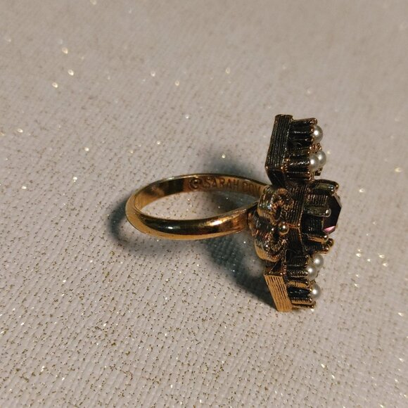 Vintage Sarah Coventry Size 6.5 Gold Tone Ring Faux Pearls Purple Rhinestone - Picture 9 of 13